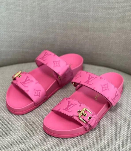 Louis Vuitton Women Slidders - Size 39 "Never Owned"
