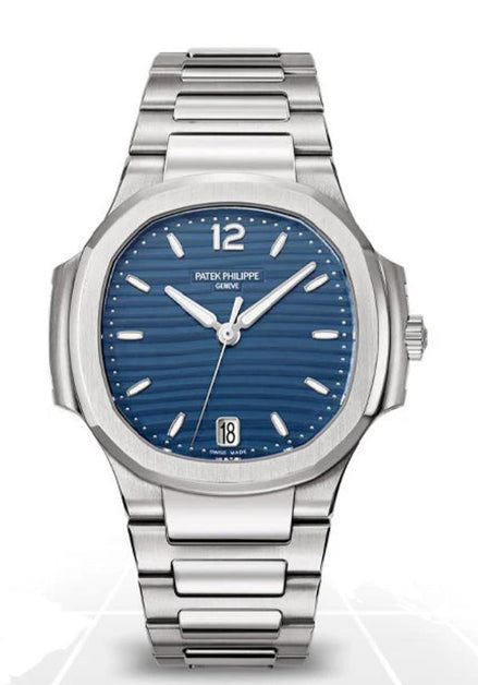 Patek Philippe Nautilus Ref:7118/1A-001 "Never Owned"