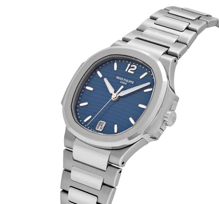Patek Philippe Nautilus Ref:7118/1A-001 "Never Owned"