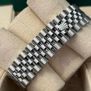Rolex Datejust 31 (Ref. 278271) – Grey Diamond Dial with Jubilee Bracelet 