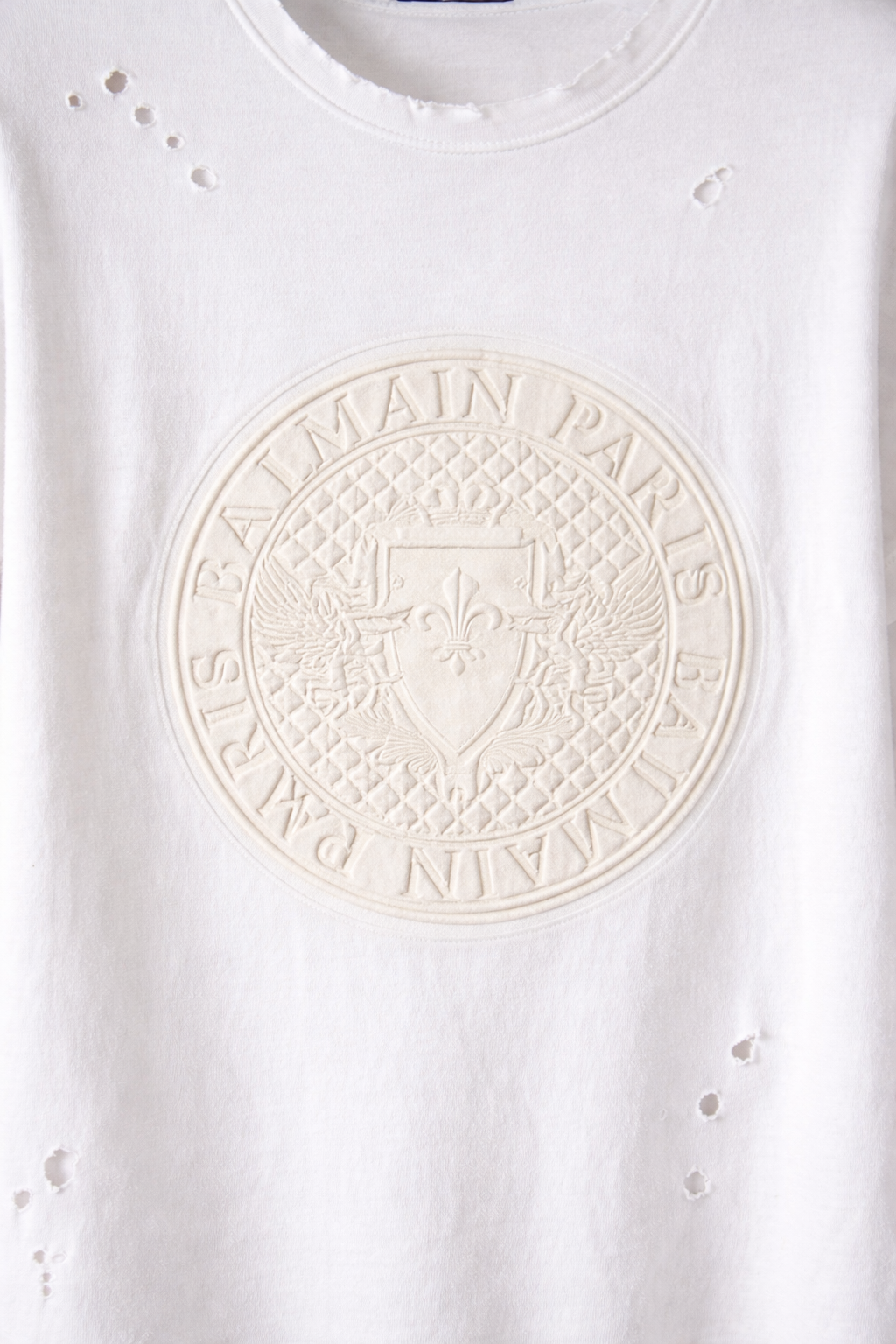 Balmain White Distressed Crest Logo T-Shirt (Pre-Loved)