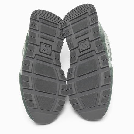 Louis Vuitton Run Away Trainers Green "Unworn"