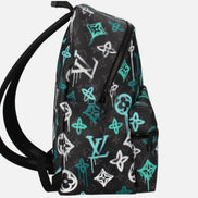 Louis Vuitton LV Discovery Backpack Graffiti 