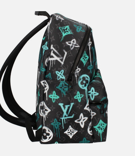 Louis Vuitton LV Discovery Backpack Graffiti "Pre-Loved"