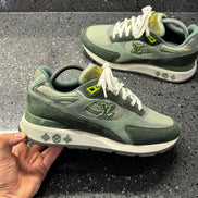 Louis Vuitton Run Away Trainer Green Size 7 