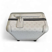Louis Vuitton horizon 55 suitcase white 