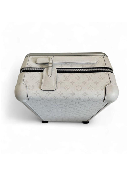 Louis Vuitton horizon 55 suitcase white "Pre-Loved"