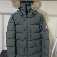 Canada Goose Carson jackets Size S 