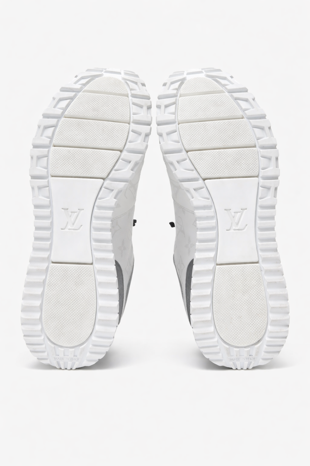 Louis Vuitton Run Away Sneaker Monogram Eclipse 