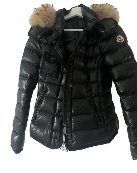 Moncler Armoise Women’s Jacket Size UK8/10 "Pre-Loved"