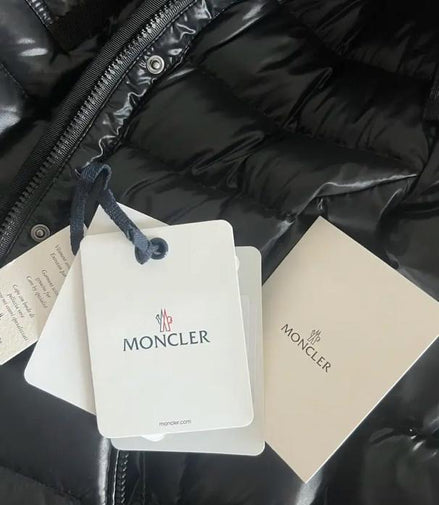 Moncler Armoise Women’s Jacket Size UK8/10 "Pre-Loved"