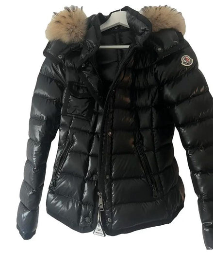 Moncler Armoise Women’s Jacket Size UK8/10 "Pre-Loved"
