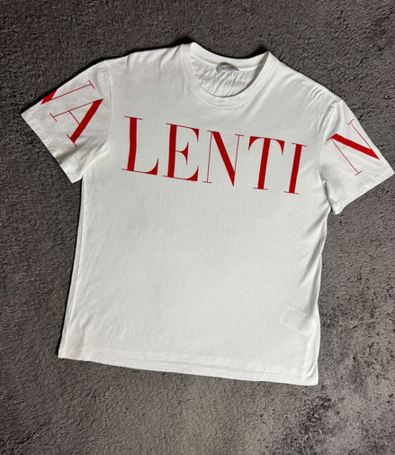 Valentino Logo Print T-Shirt in striking red