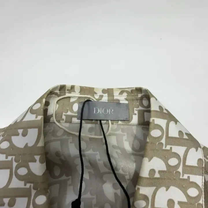 Rare Dior Oblique Silk Shirt Size Small “Never Owned”