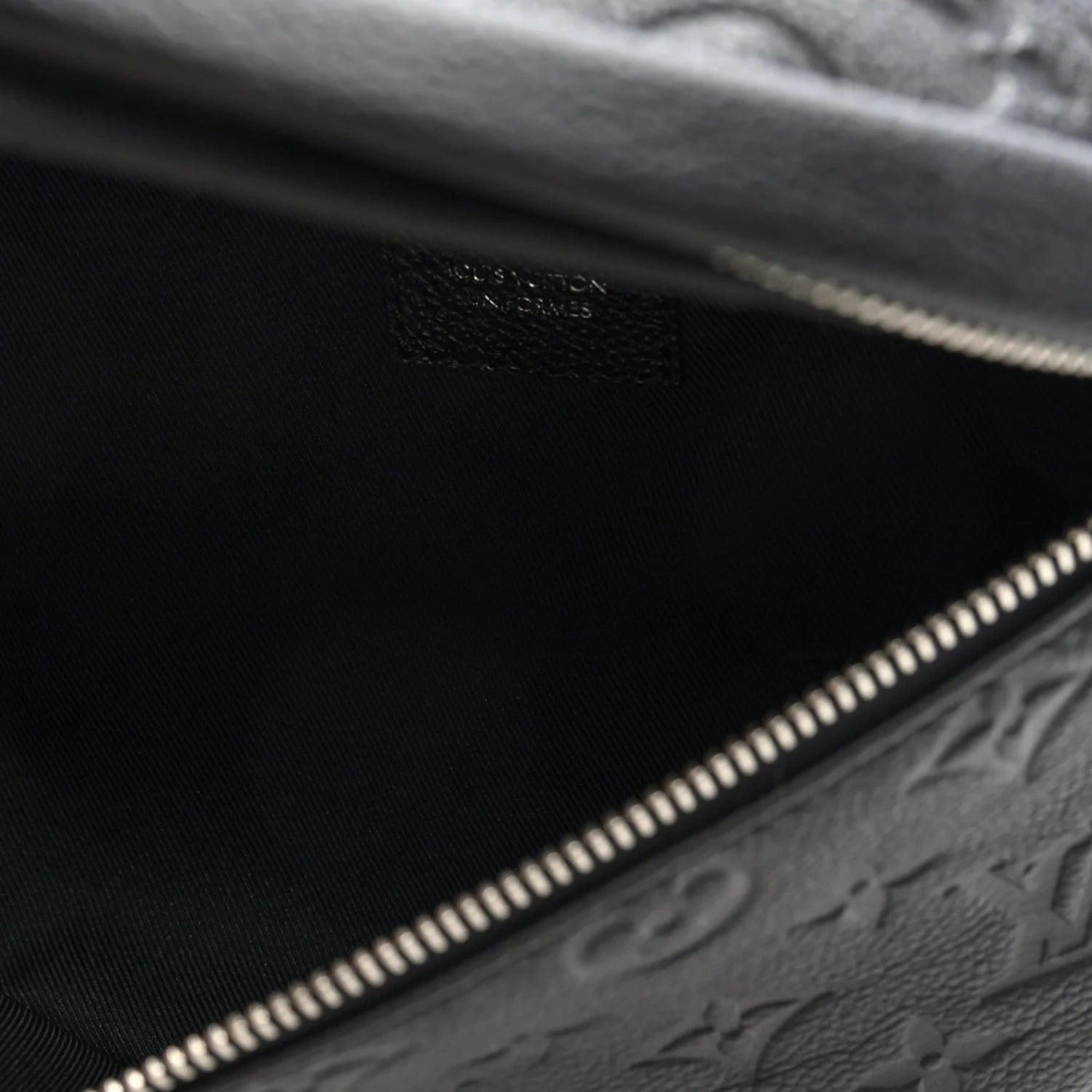 Louis Vuitton Black Monogram Shadow Hobo Hamac Bag 