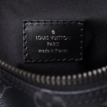 Louis Vuitton Keepall Bandoulière 25 "Unworn"