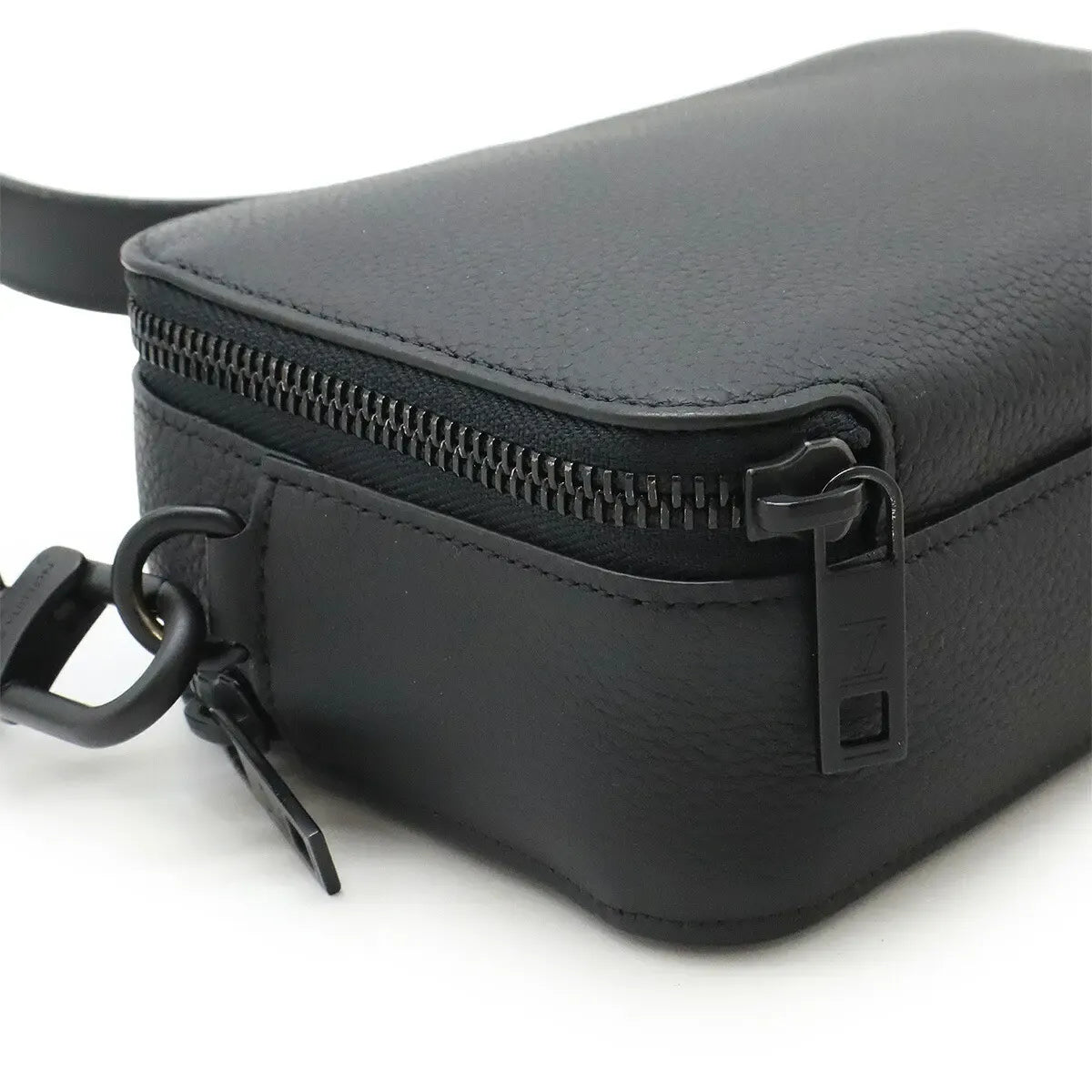 Louis Vuitton New Messenger Bag Black Taurillon Leather (Pre-Loved)