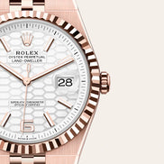 Rolex Land-Dweller 40 127335 Everose Gold Honeycomb Dial 