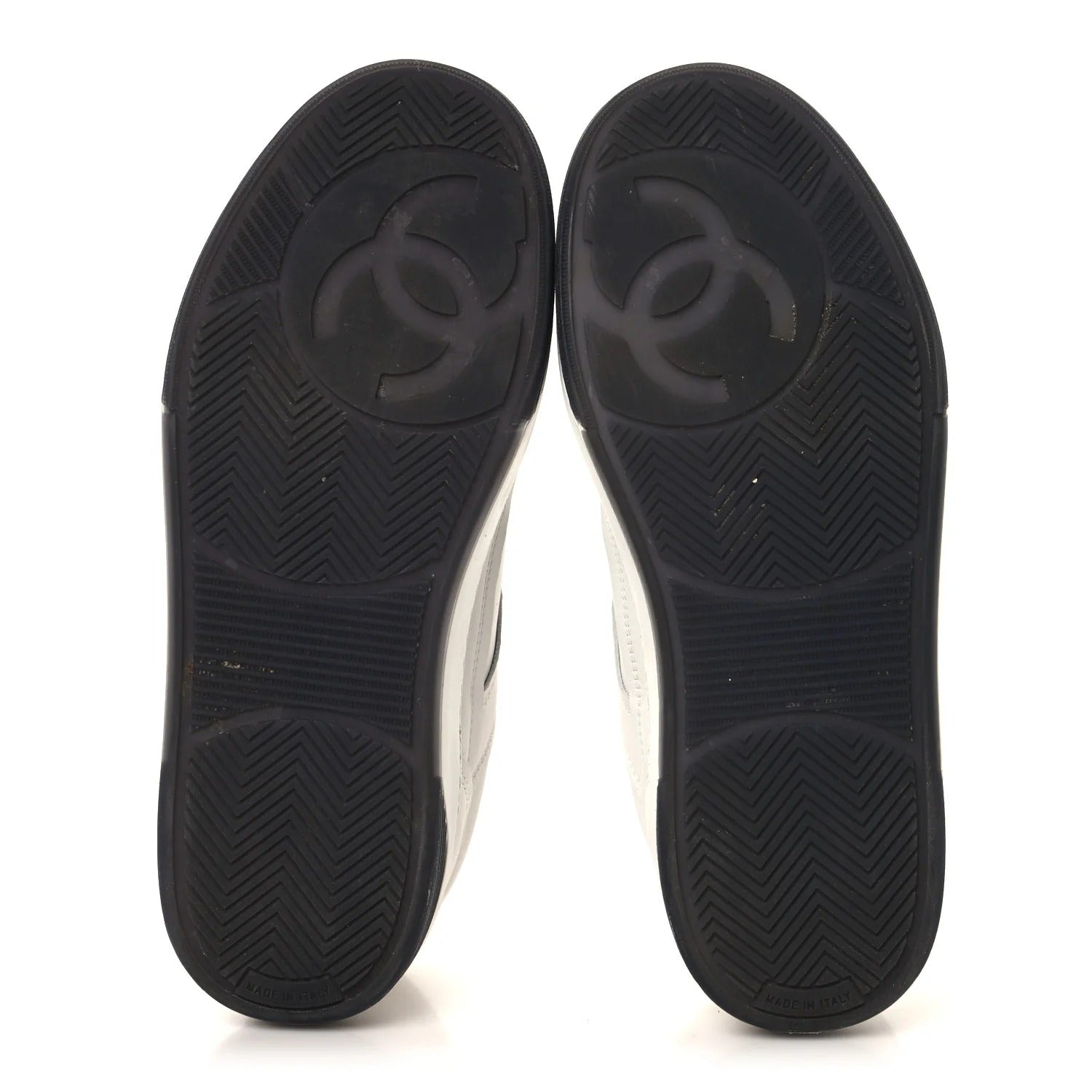 Chanel Interlocking CC Logo Low-Top Calfskin Sneakers 