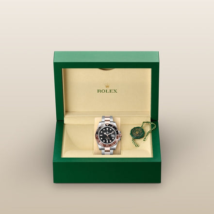 Rolex GMT-Master II 126711CHNR Everose Rolesor "Root Beer" "Unworn"