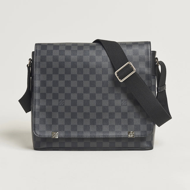 Louis Vuitton District MM Messenger Bag “Never Owned”
