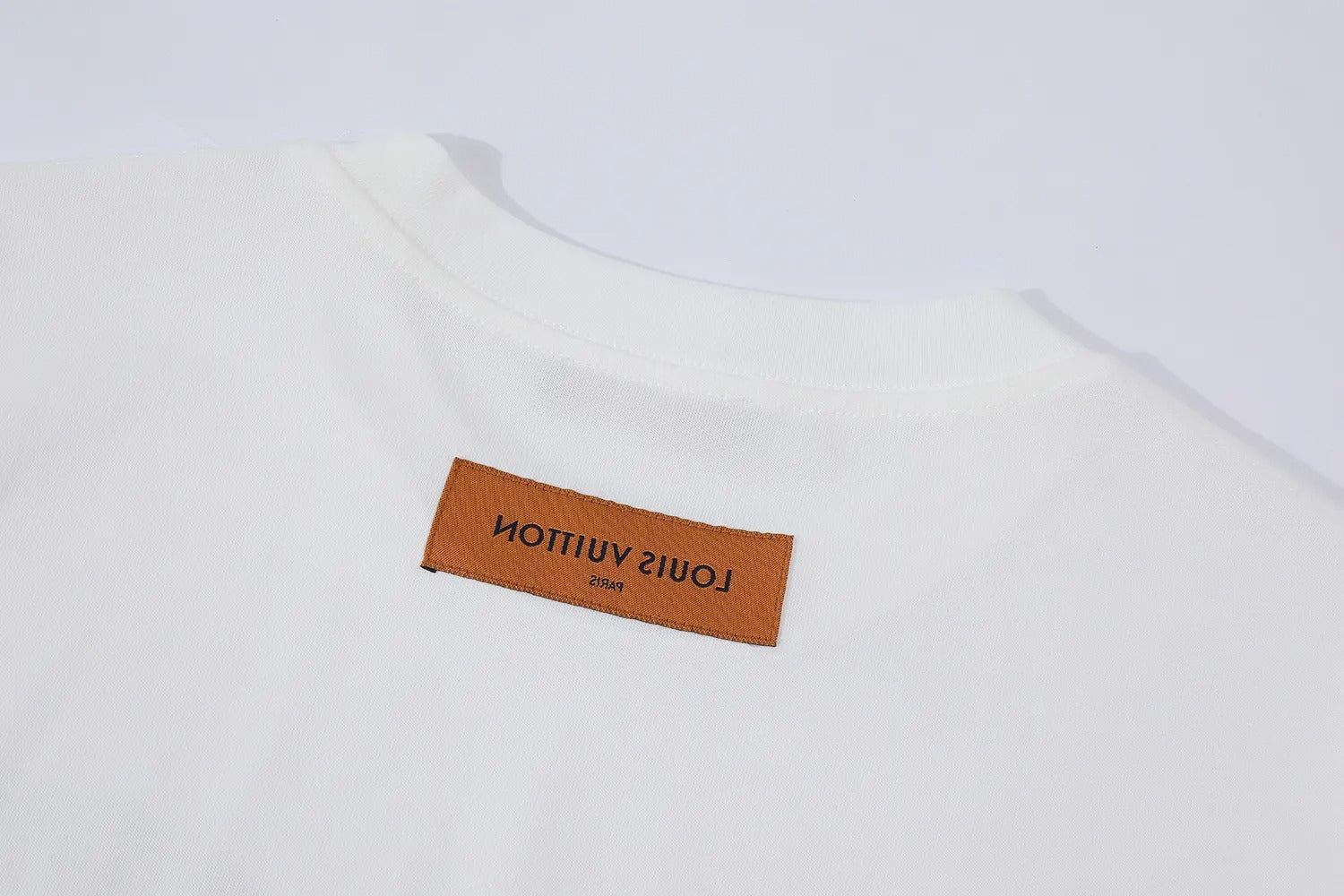 Rare Louis Vuitton Dove T-Shirt White (Pre-Loved)
