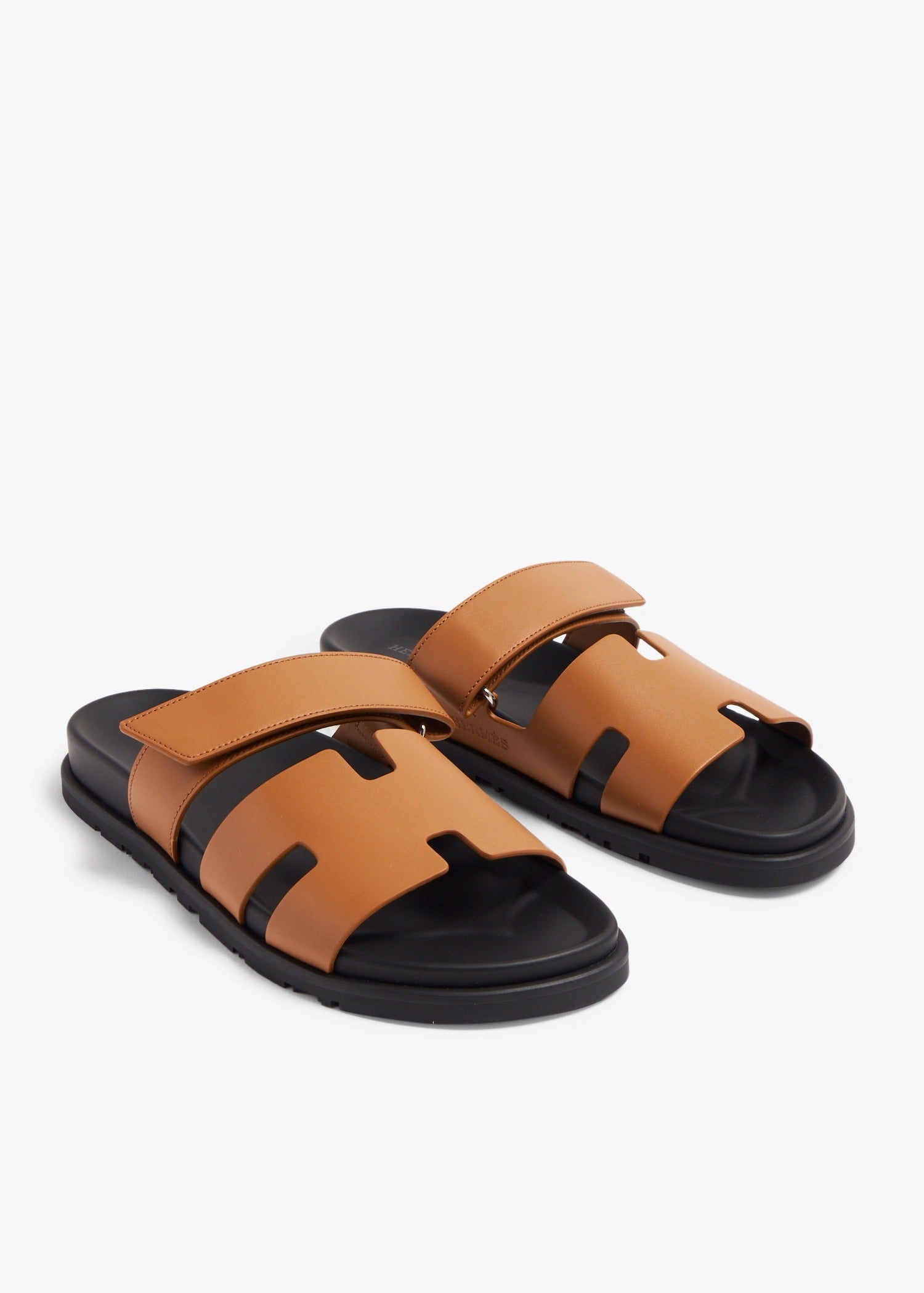 Hermès Chypre Sandal Gold Calfskin with Black Sole 