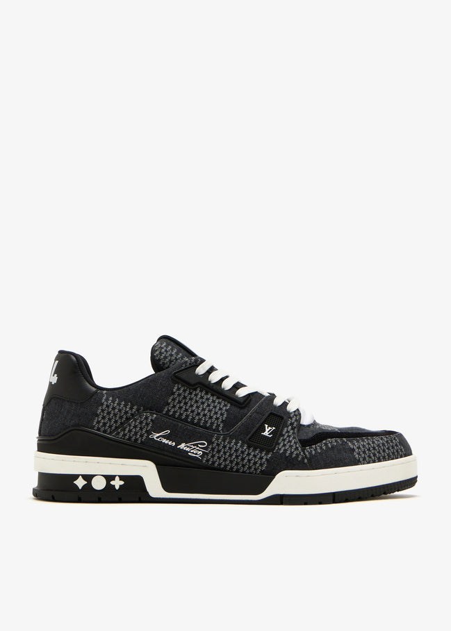 Louis Vuitton New Season Damier Trainer "Unworn"