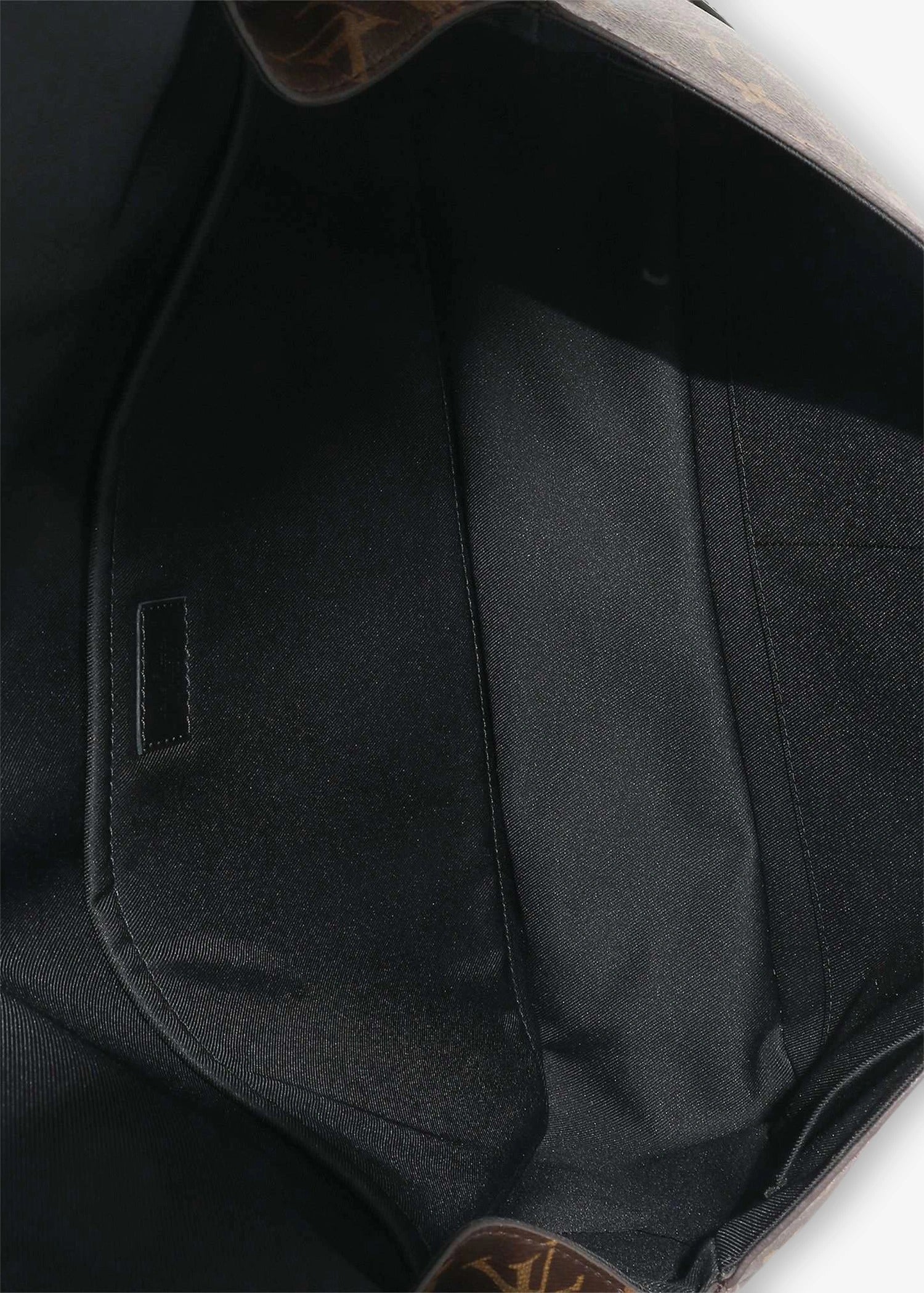 Louis Vuitton Monogram Macassar Archy Messenger GM 