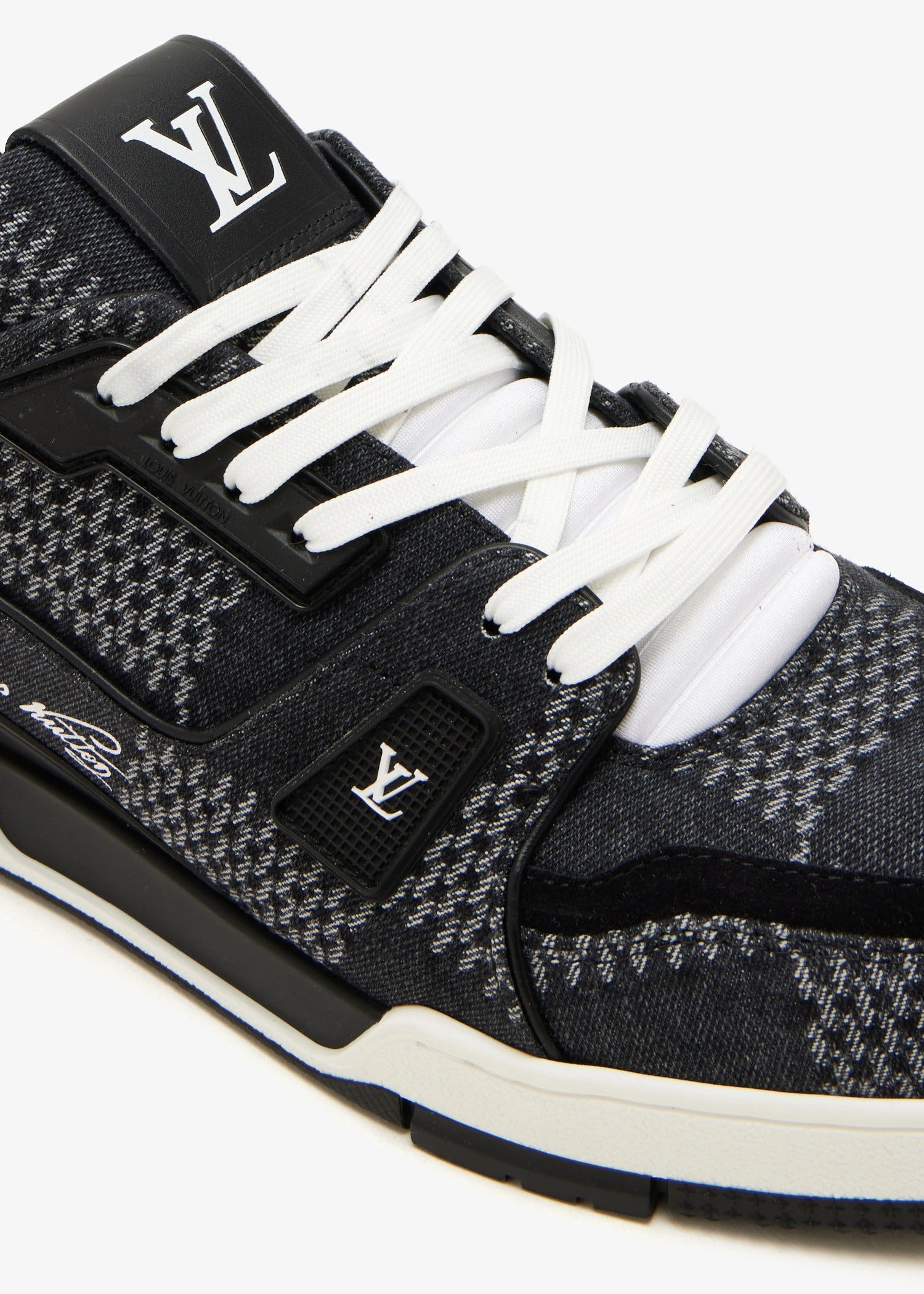 Louis Vuitton New Season Damier Trainer 