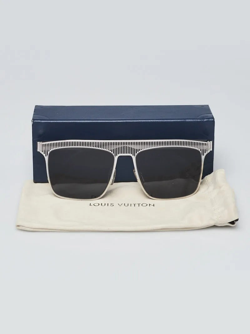 Louis Vuitton Explorer Sunglasses 
