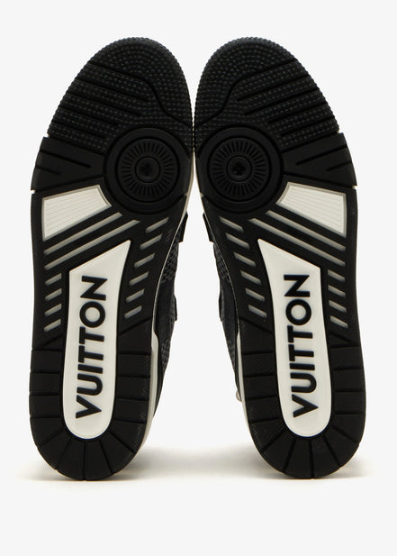 Louis Vuitton New Season Damier Trainer "Unworn"
