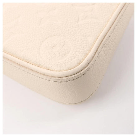 Louis Vuitton Easy Pouch on Strap “Pre-Loved”