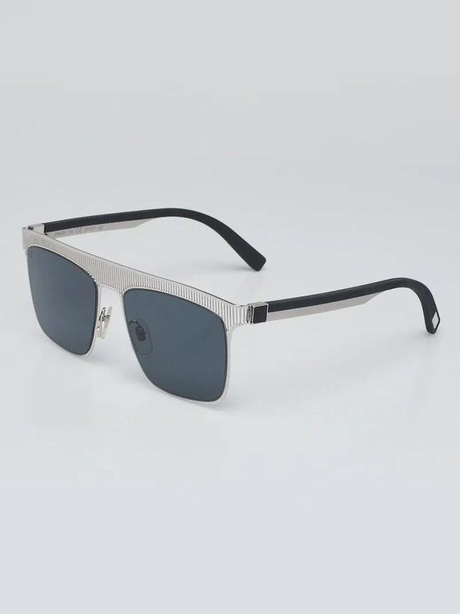 Louis Vuitton Explorer Sunglasses "Unworn"
