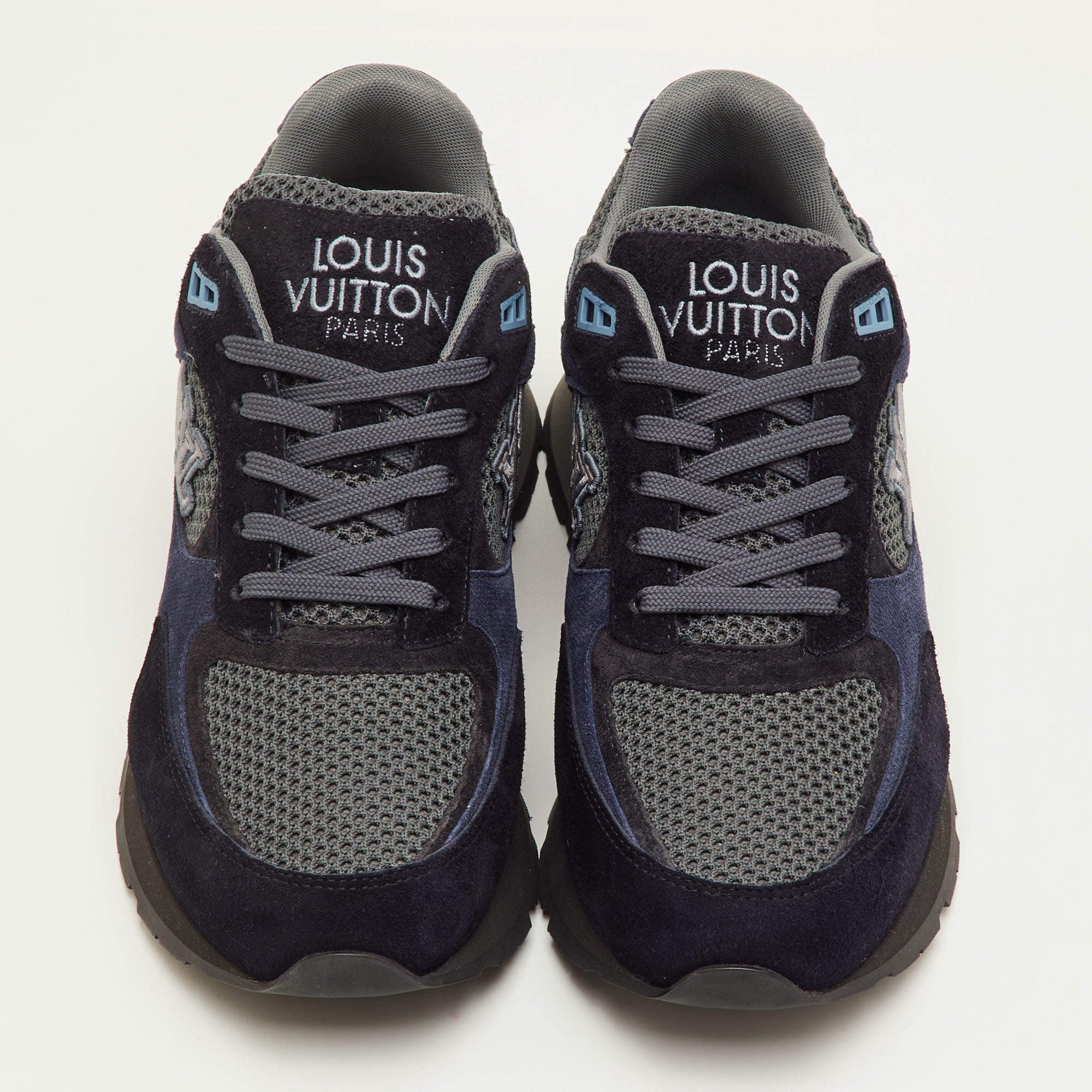 Louis Vuitton Rare Run Away Size 7 “Never Owned”