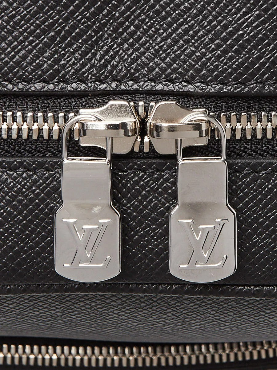 Louis Vuitton Black Taiga Leather Anton Backpack 