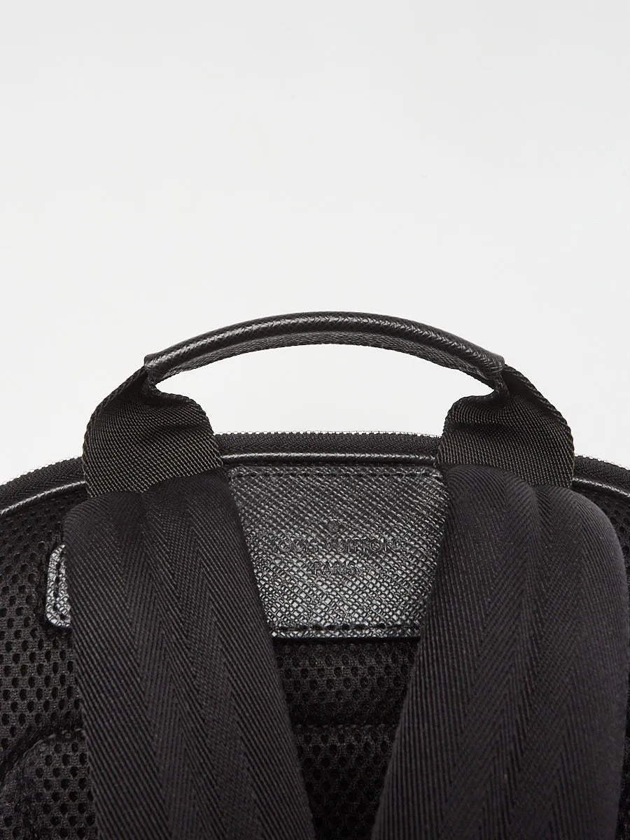 Louis Vuitton Black Taiga Leather Anton Backpack 