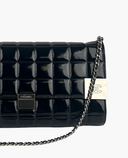 Chanel Chocolate Bar CC Clutch on Chain Black Patent Leather "Unworn"