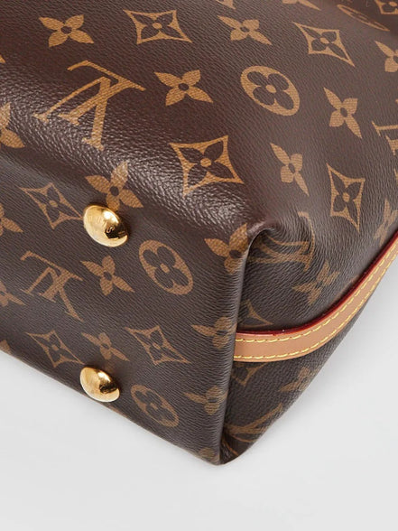 Louis Vuitton Monogram CarryAll MM Shoulder Bag (Pre-Loved)
