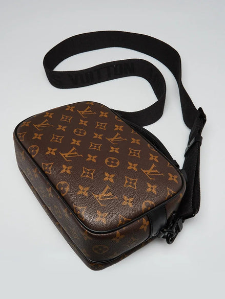 Louis Vuitton S-Lock Messenger Bag "Unworn"