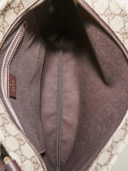 Gucci GG Supreme Canvas Flat Crossbody Bag (Pre-Loved)