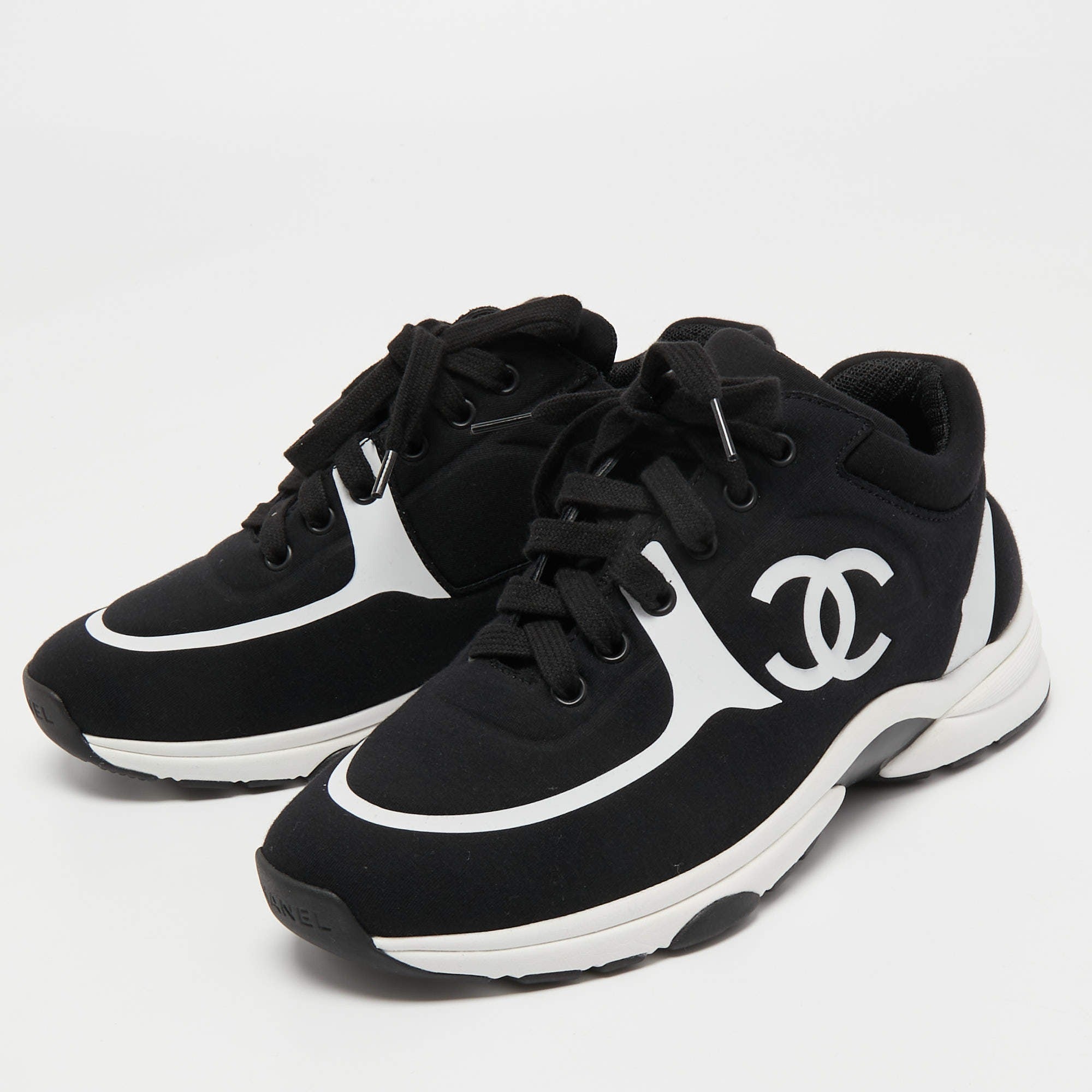 Chanel CC Runner Sneakers Black & White (Pre-Loved)