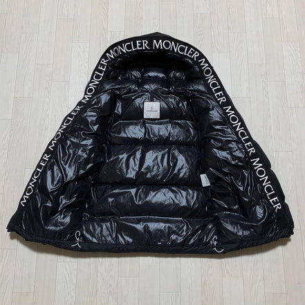 Moncler ‘Montcla’ Jacket “Never Owned”