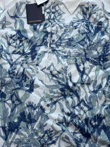 Louis Vuitton Abstract Monogram Shirt Size Large “Never Owned”