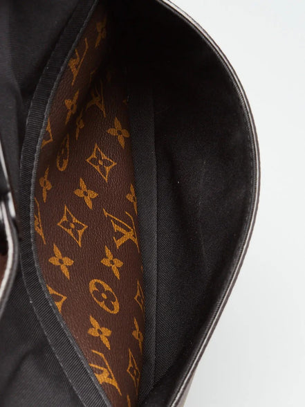 Louis Vuitton S-Lock Messenger Bag "Unworn"