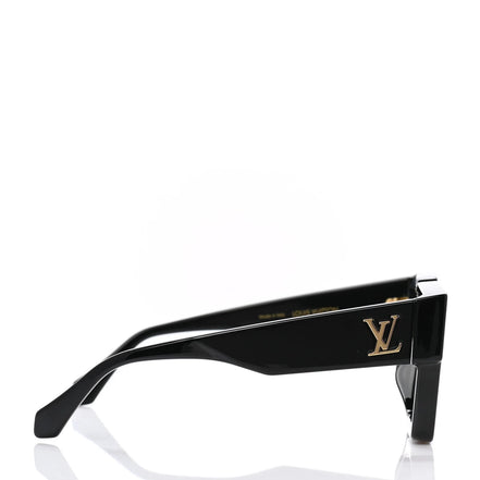 Louis Vuitton Cyclone Sunglasses “Pre-Loved”