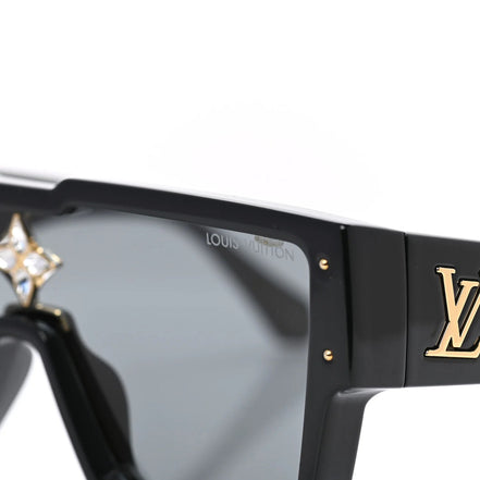 Louis Vuitton Cyclone Sunglasses “Pre-Loved”