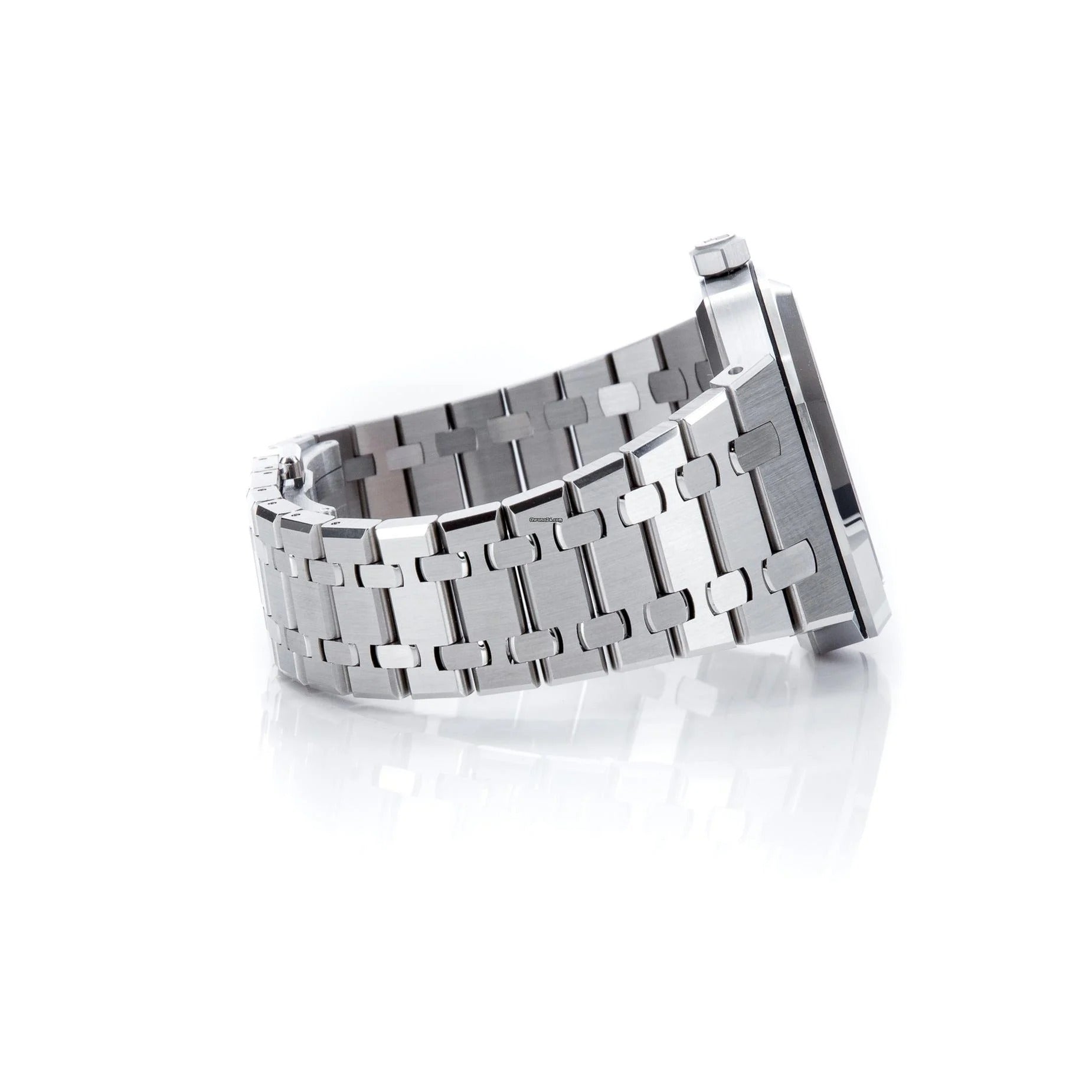 Audemars Piguet Royal Oak 15500ST “Never Owned”