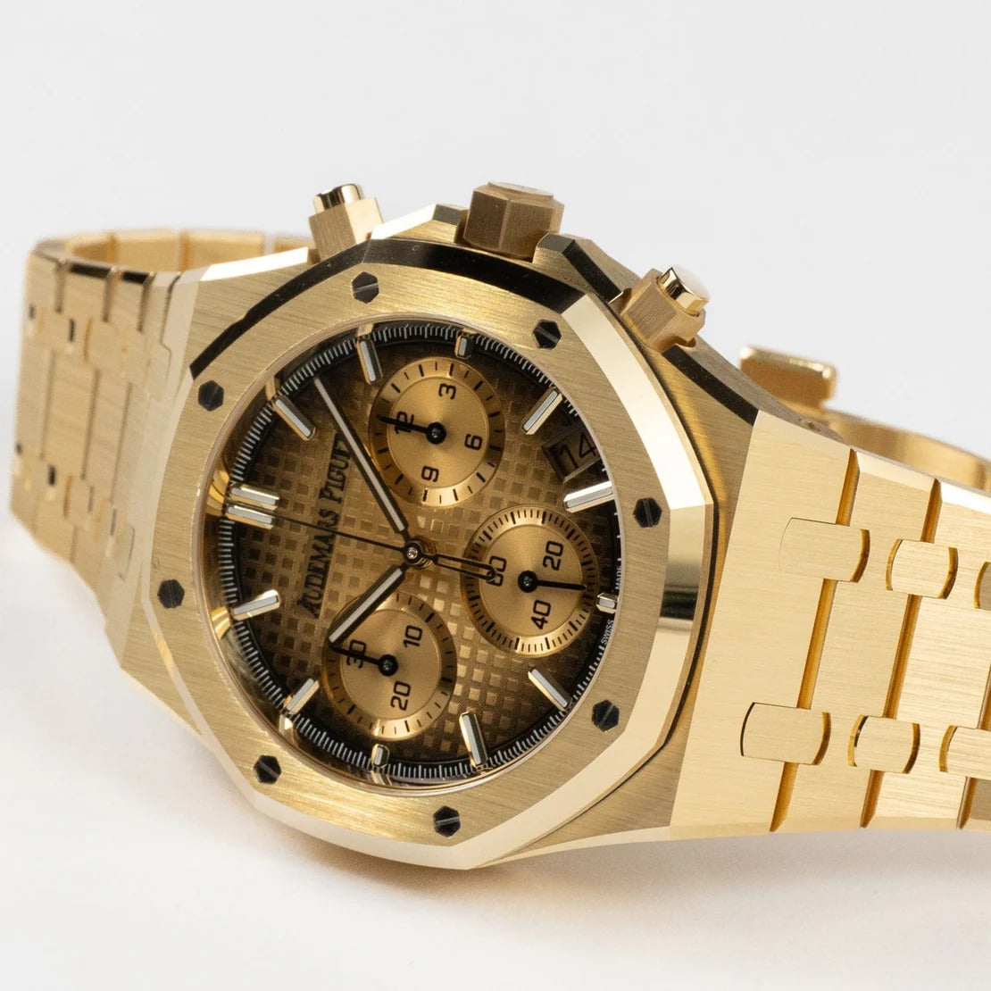 Audemars Piguet Royal Oak Chronograph 41mm Yellow Gold 